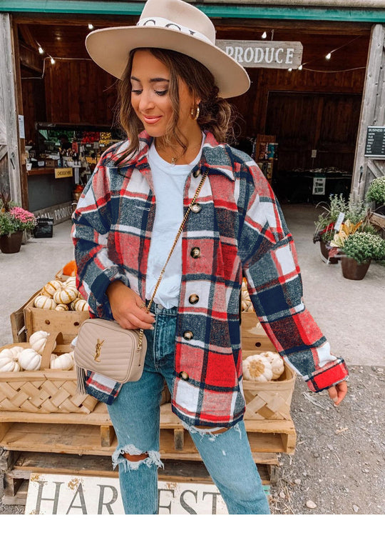 Damen Oversized Kariertes Flanell‑Shacket mit Brusttaschen und Holzknöpfen Shop Nory