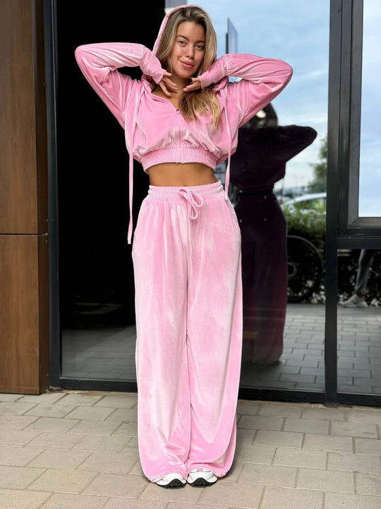 Damen samtiges Cropped-Kapuzen-Sweatset mit taillenhoher Jogginghose Shop Nory