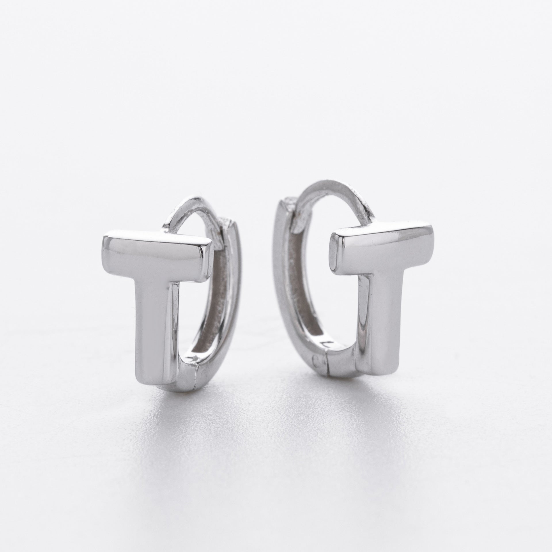 Damen Ohrhänger im modernen T-Design aus hochwertigem 925 Sterling Silber Shop Nory