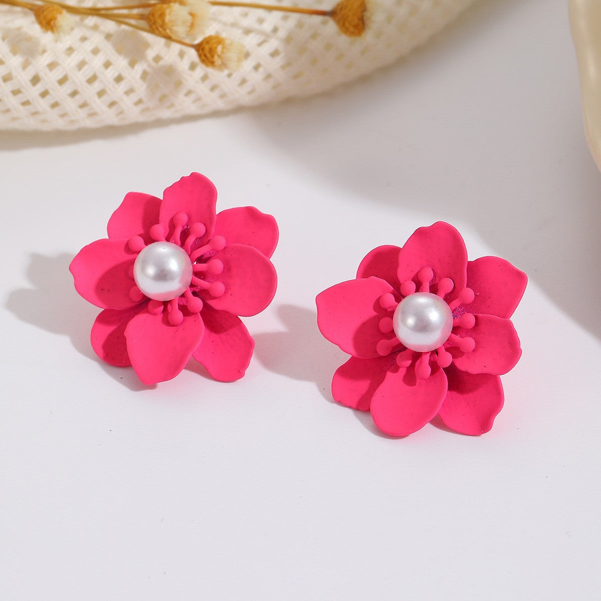Damen Ohrstecker im eleganten Blumendesign Shop Nory