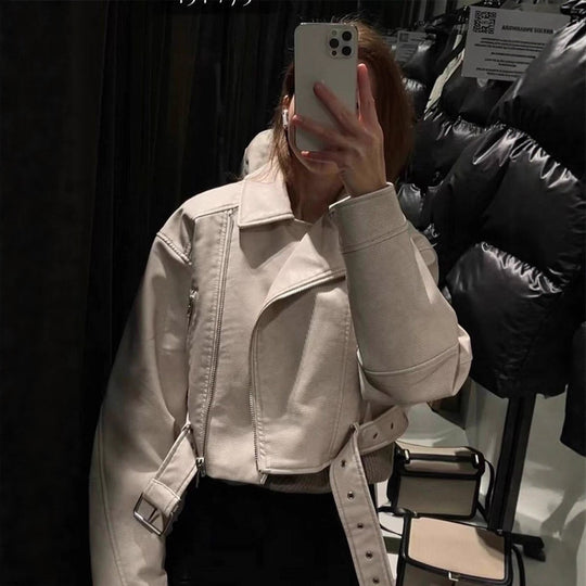 Damen Kurzgeschnittene Bikerjacke aus Kunstleder mit Taillengürtel Shop Nory