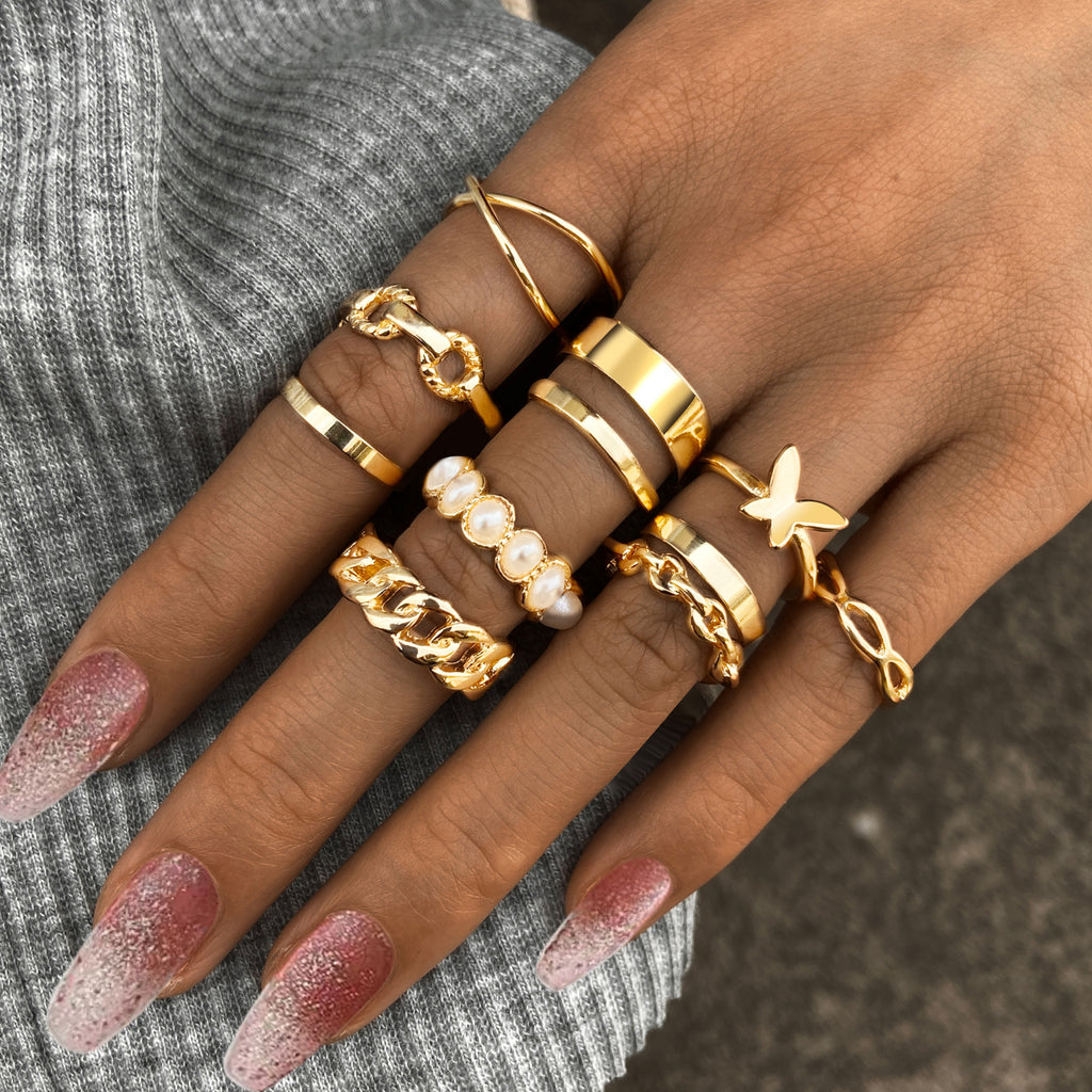 Damen Ring-Set mit elegantem Goldakzent und vielseitigen Designs Shop Nory