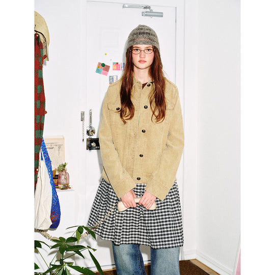 Damen Kurz geschnittene Cordjacke mit Fransenabschlüssen, Hemdkragen und Pattentaschen Shop Nory