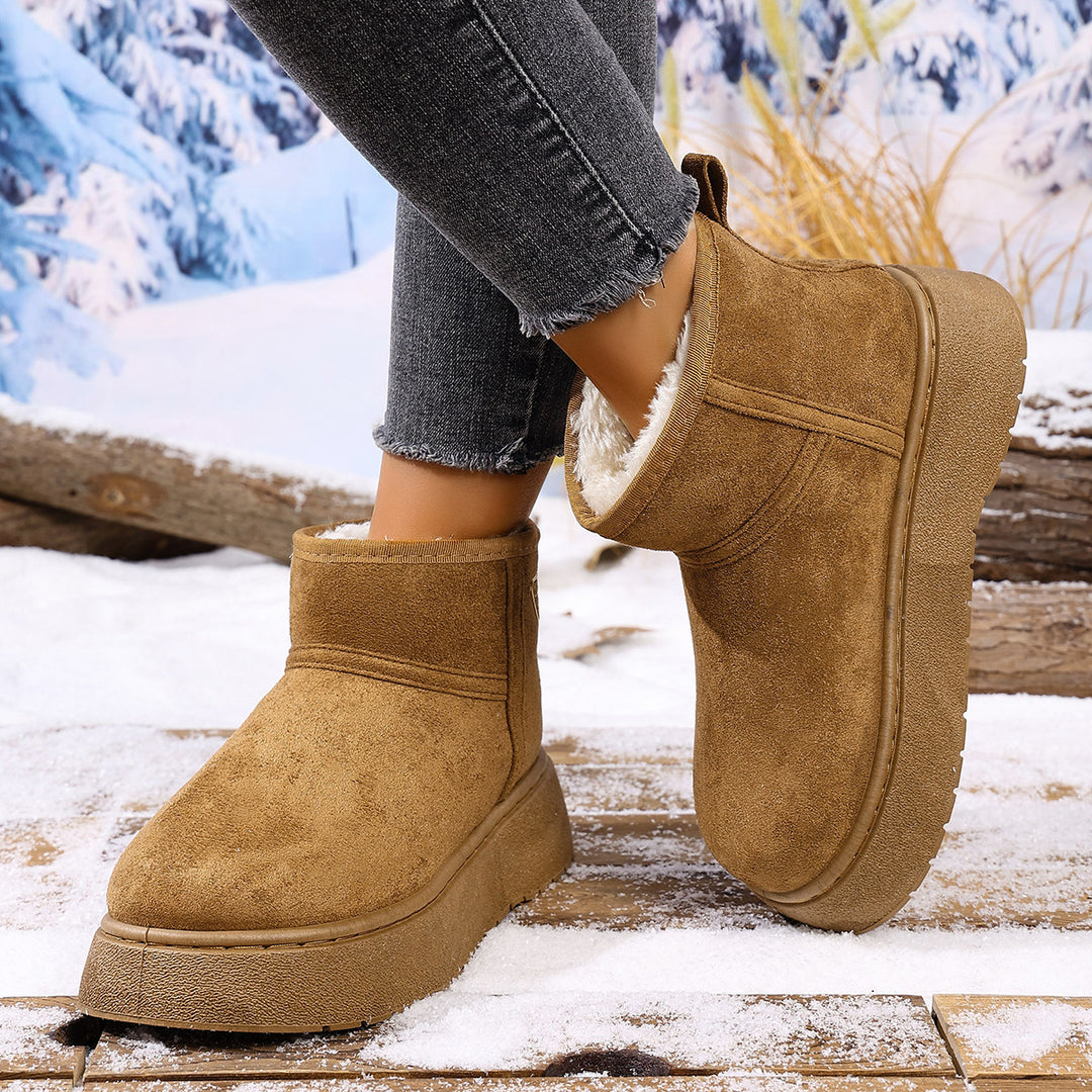 Damen Gefütterte Plateau-AnklShop Noryoots aus Veloursoptik mit Teddyfutter und griffiger Profilsohle Shop Nory