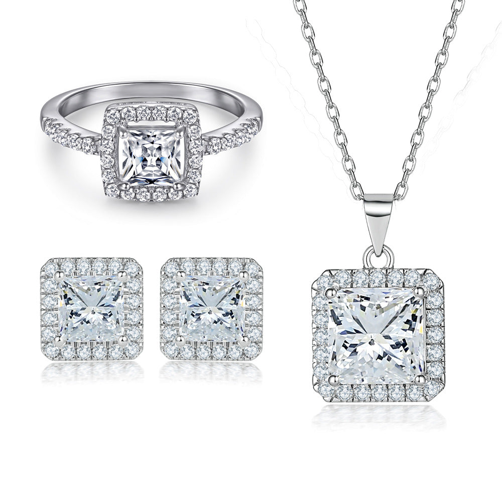 Damen elegante Halskette mit quadratischem Zirkonia-Anhänger und funkelndem Kristallbesatz Shop Nory