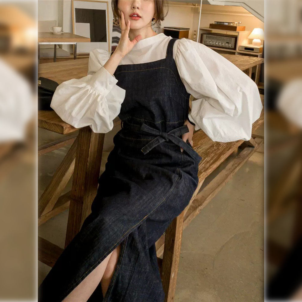 Damen Langes Jeans-Latzkleid mit eckigem Ausschnitt, Taillenband und vorderem Beinschlitz Shop Nory