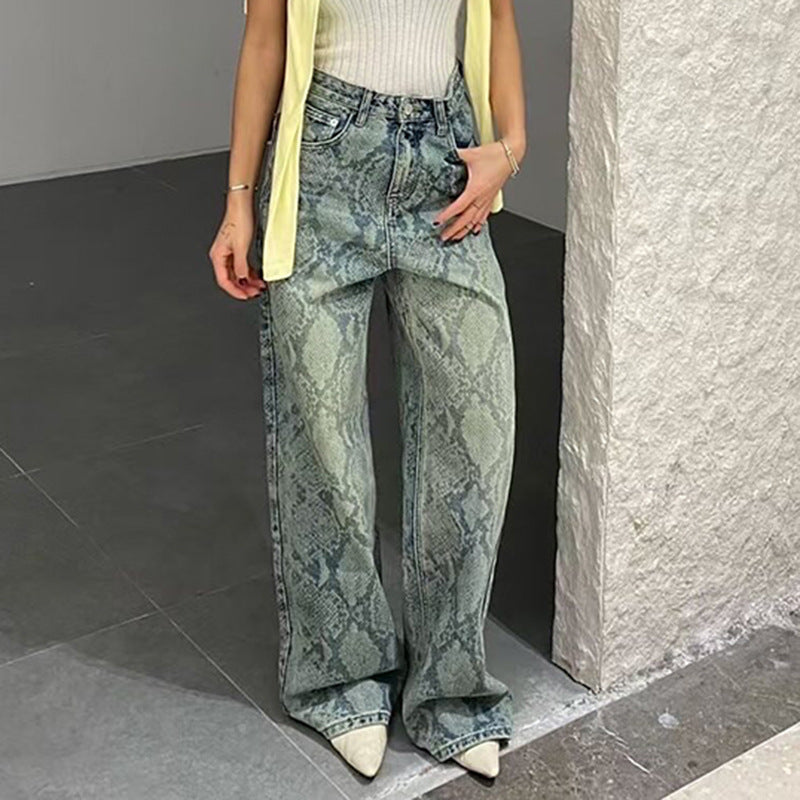Damen nan hochgeschnittene Jeans mit Schlangenprint, weitem Bein und geradem Schnitt Shop Nory