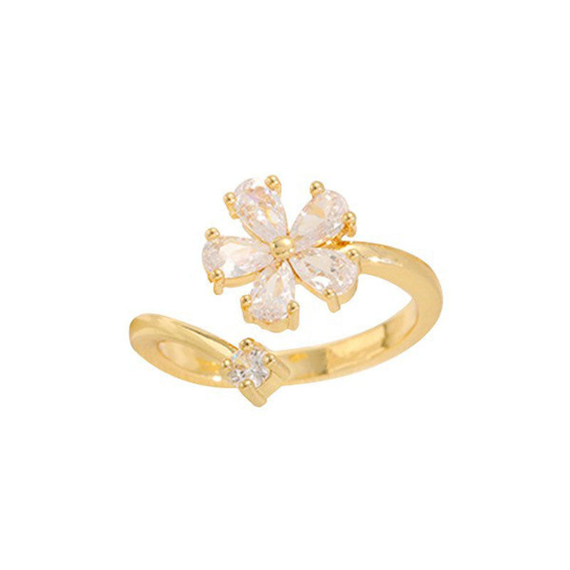 Damen Ring mit elegantem floralen Design und funkelnden Zirkonia Shop Nory