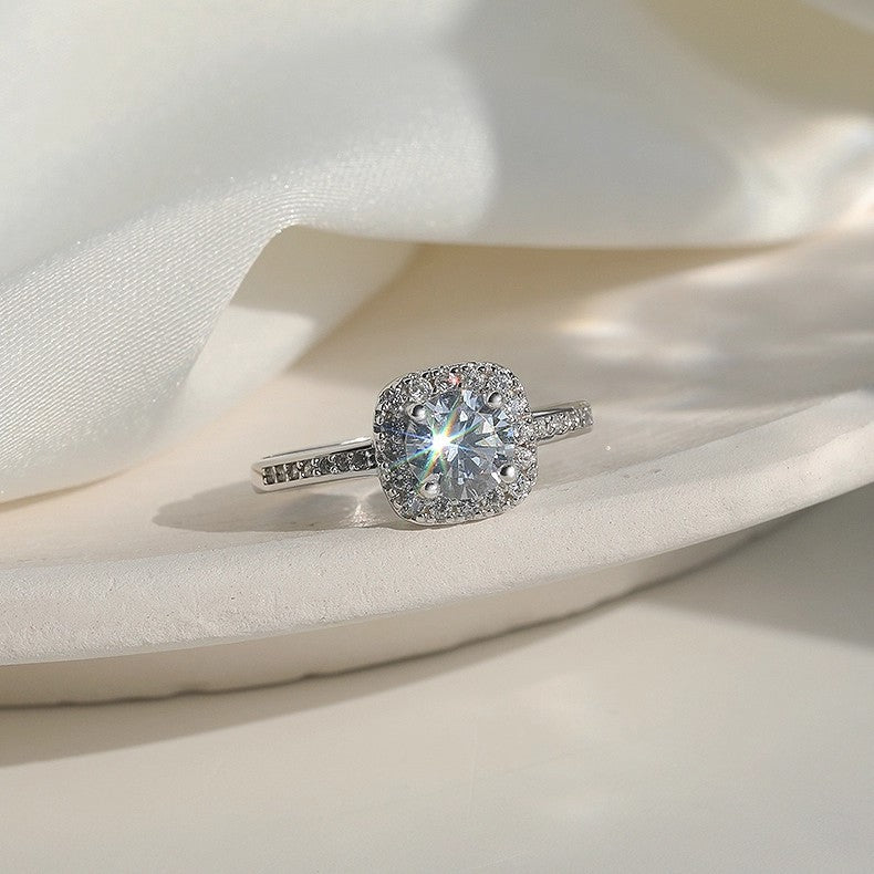 Damen Verlobungsring mit funkelndem Zirkonia und edelstem Design Shop Nory
