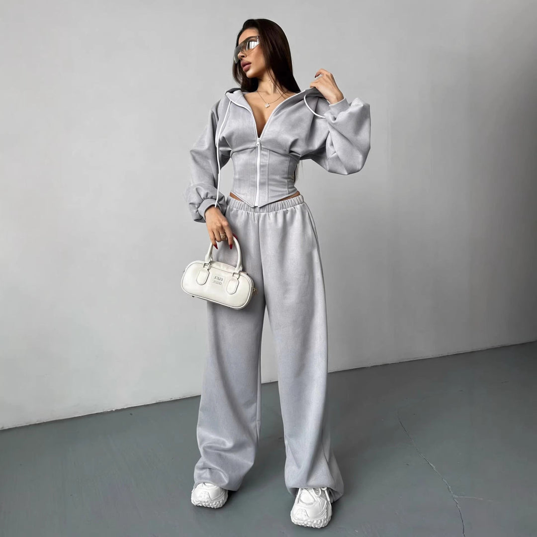 Damen sportliches Set aus cropped Kapuzenjacke und weiten Jogginghosen mit elastischem Bund Shopnory
