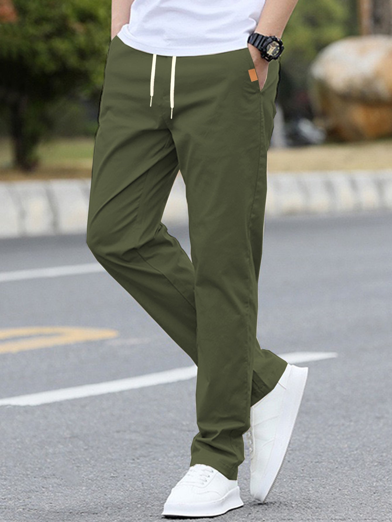 Herren Freizeit-Hose mit atmungsaktivem Material und elastischem Bund