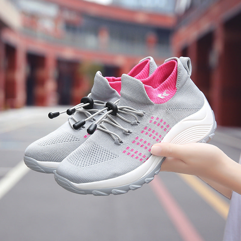 Damen gestrickte Slip-On Sneaker mit Schnellzugkordel, elastischem Schaft und stoßdämpfender Plateau-Sohle Shop Nory