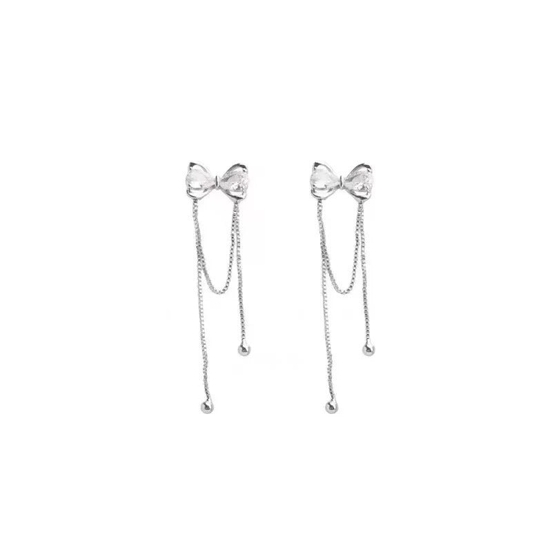 Damen Ohrstecker mit eleganten Schleifen und funkelnden Akzenten Shop Nory