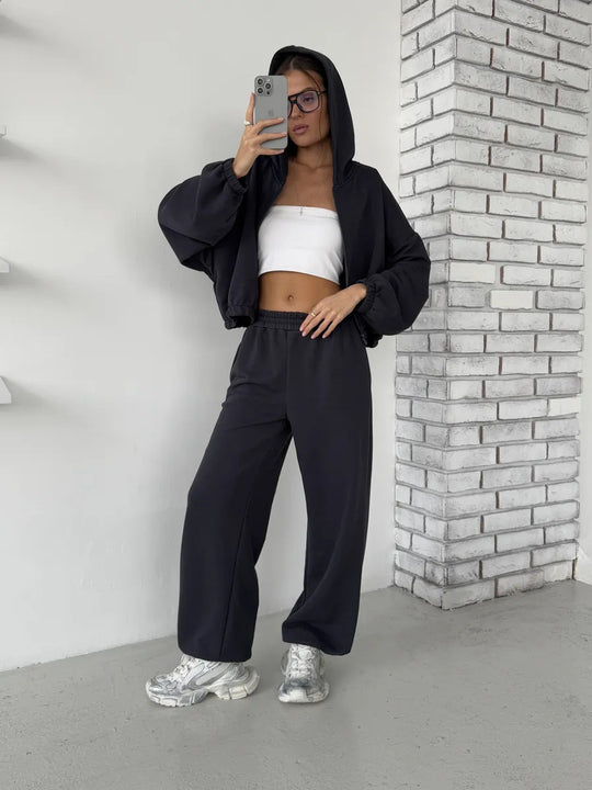 Damen Lounge-Set Cropped-Zip-Hoodie mit Oversize-Ärmeln und High-Waist Palazzo-Jogger Shop Nory