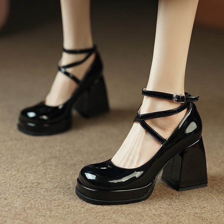 Damen elegante Hochglanz-Pumps mit verstellbarem Riemen und stabiler Sohle