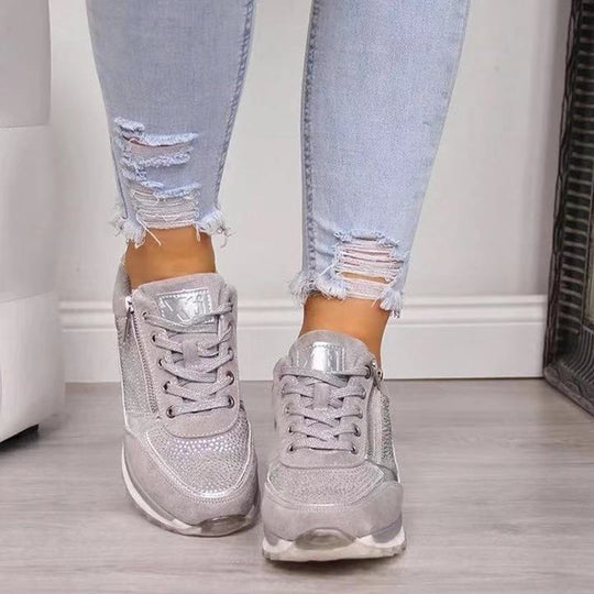 Damen Casual-Keil-Sneaker aus Velours- und Meshmix mit seitlichem Reißverschluss und profilierter Plateausohle Shop Nory