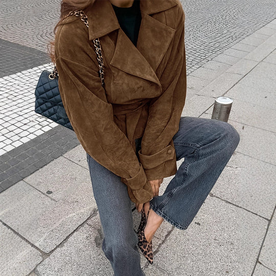 Damen Kurzblouson aus Wildleder‑Look mit Bindegürtel und kastiger Silhouette Shop Nory