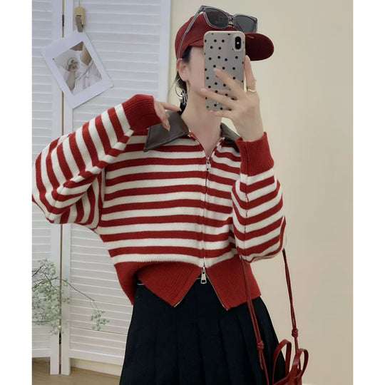 Damen Modischer Streifenpullover mit hohem Kragen und Reißverschluss Shop Nory