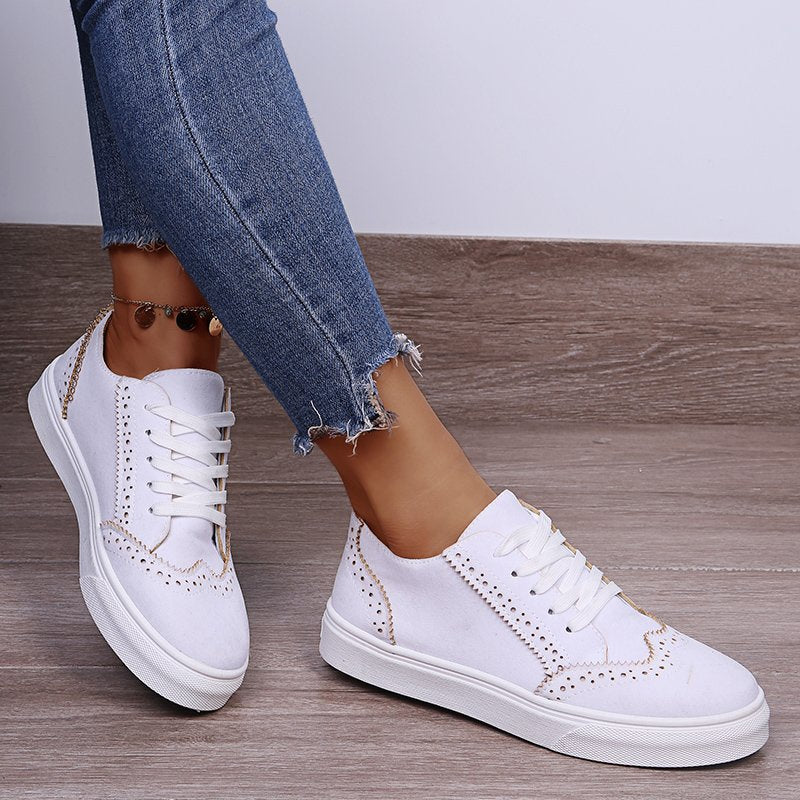 Damen Sneaker mit eleganter Brogue-Detailierung