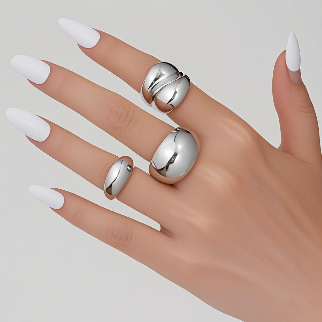 Damen modisches Ringe-Set mit einzigartigen Designs und eleganten Oberflächen Shop Nory
