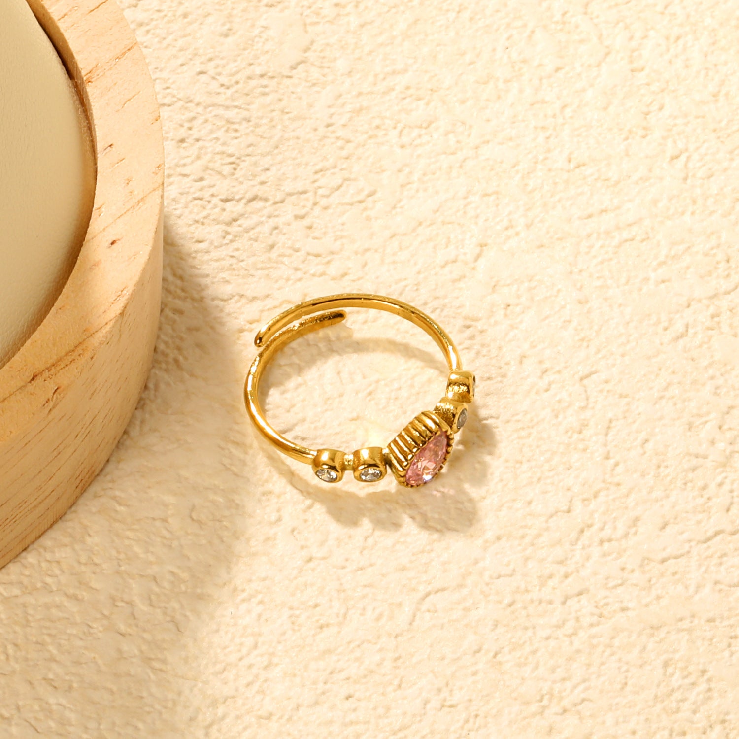 Damen verstellbarer Ring mit funkelndem Herz- und Zirkonia-Besatz Shop Nory
