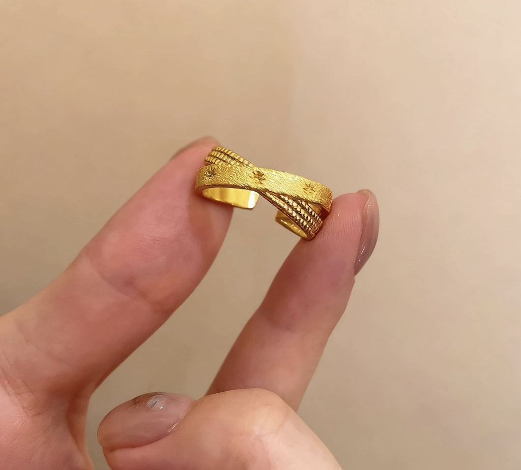 Damen Offener Ring mit elegantem Reliefdesign Shop Nory