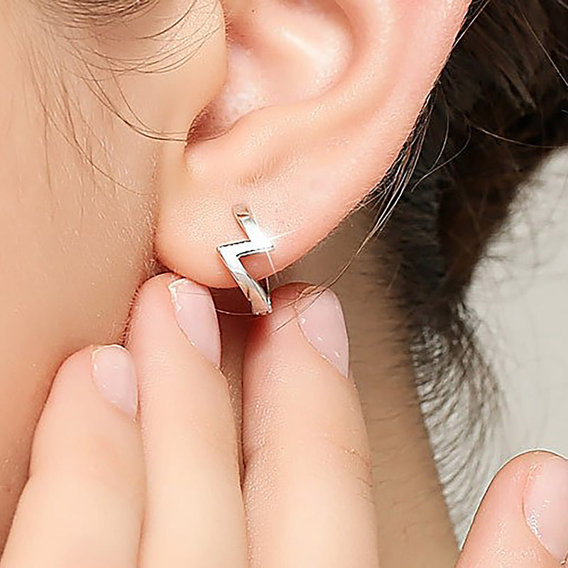 Damen Ohrstecker mit kunstvollem, geometrischen Design Shop Nory
