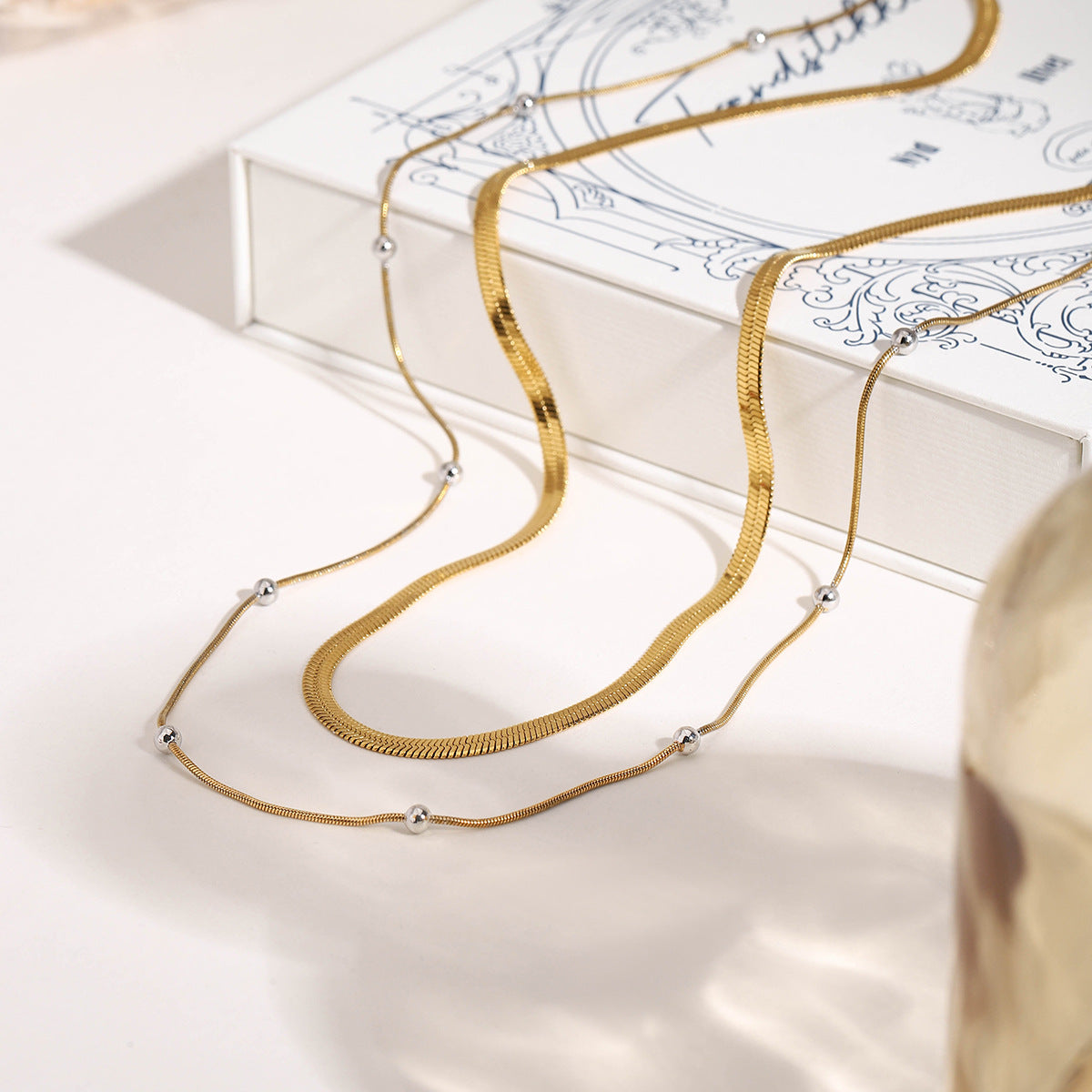 Damen elegante Halskette mit doppeltem Design und hypoallergener Edelstahlverarbeitung Shop Nory
