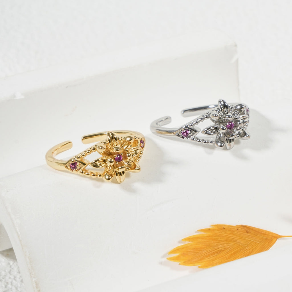 Damenring mit floralem Design und funkelndem Strass Shop Nory