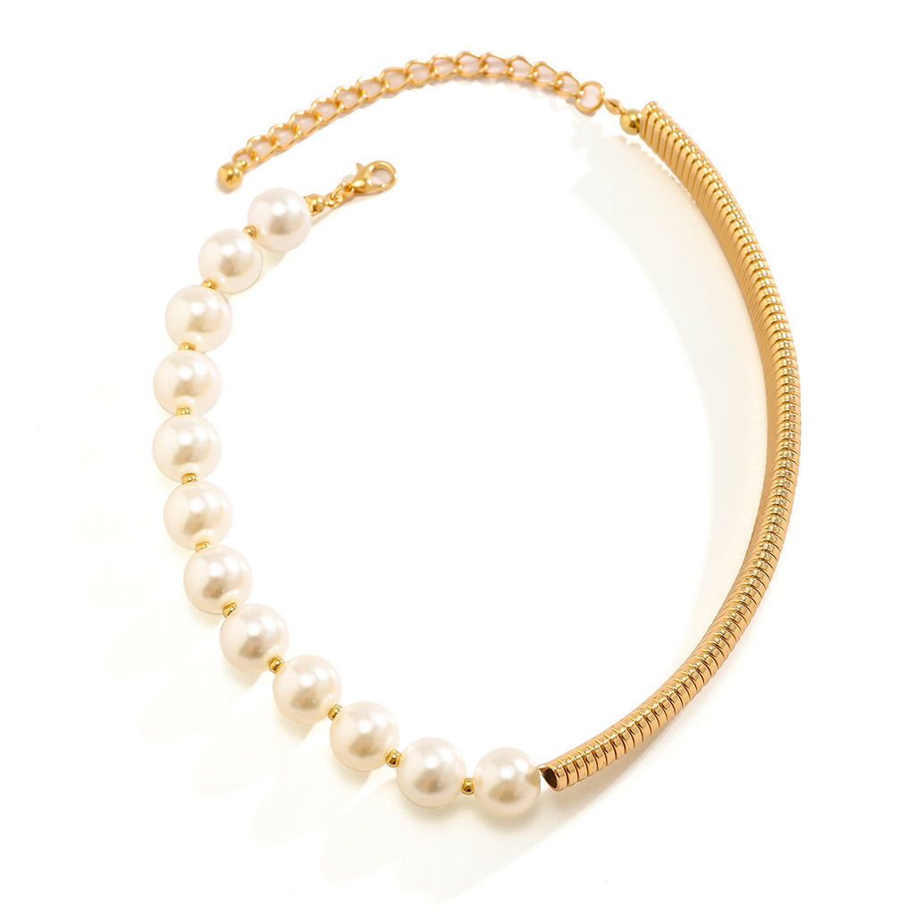 Damen Armreifen mit eleganten Perlen und modernem Design