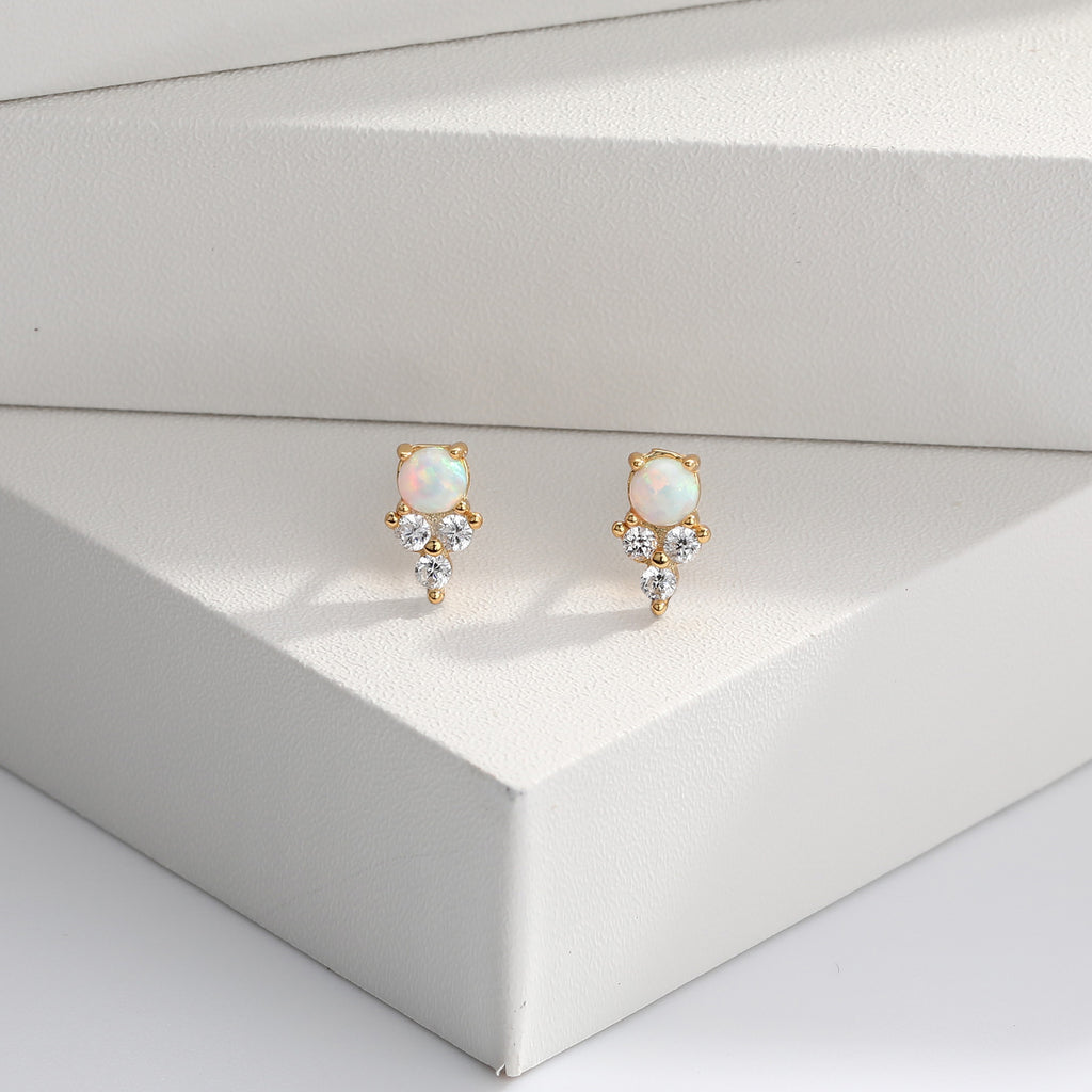 Damen Ohrstecker aus 925 Sterling Silber mit funkelndem Zirkon und edlem Opal Shop Nory
