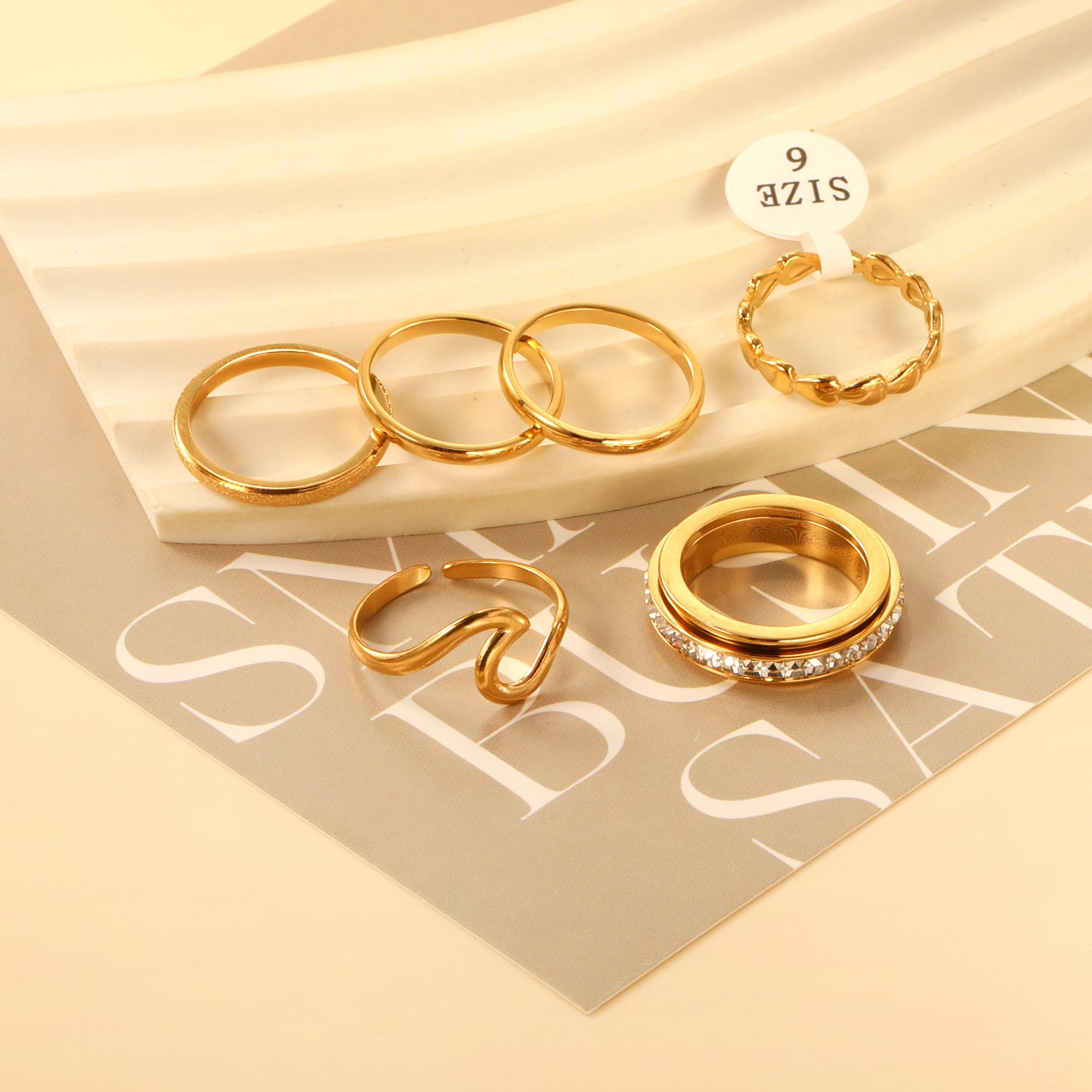 Damen Verstellbarer Ring mit elegantem geschwungenem Design Shop Nory