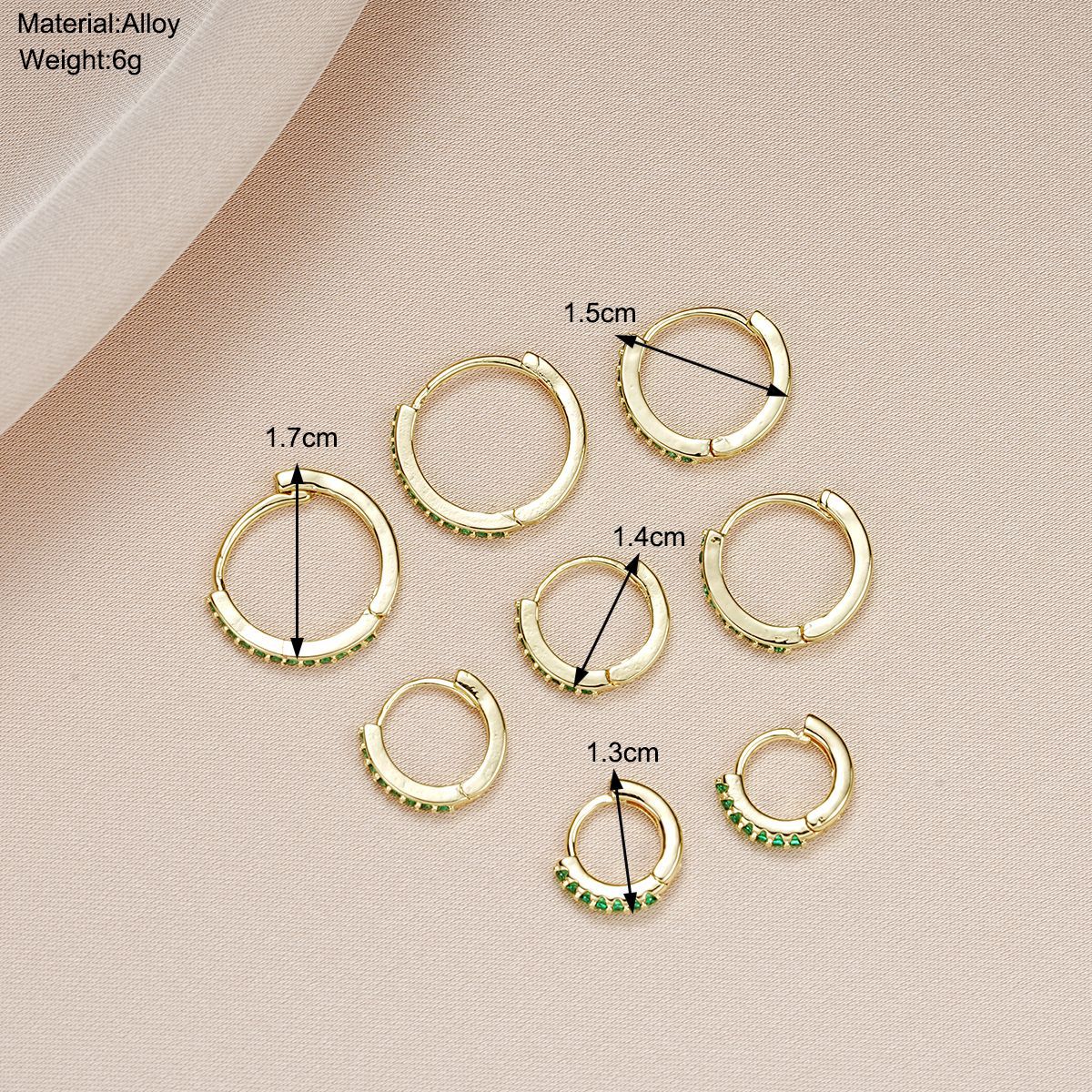 Damen Ohrringe Set mit elegantem Design und funkelnden Akzenten Shop Nory