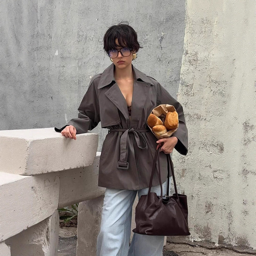 Damen Kurztrenchcoat mit Bindegürtel und Oversize-Ärmeln Shop Nory