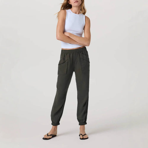 Damen Relax-Joggerhose mit hohem Gummibund und aufgesetzten Taschen Shop Nory