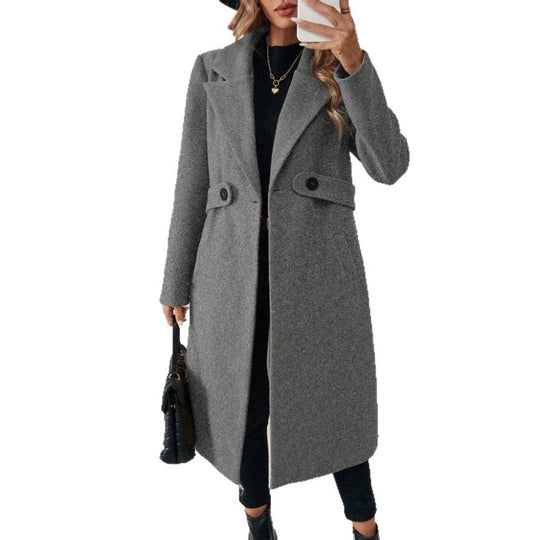 Damen Longline-Mantel mit Reverskragen und Pattentaschen-Detail Shop Nory
