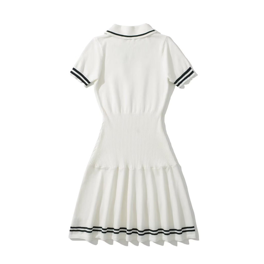 Damen Polo-Kleid mit Rüschensaum und dekorativem Bindeakzent