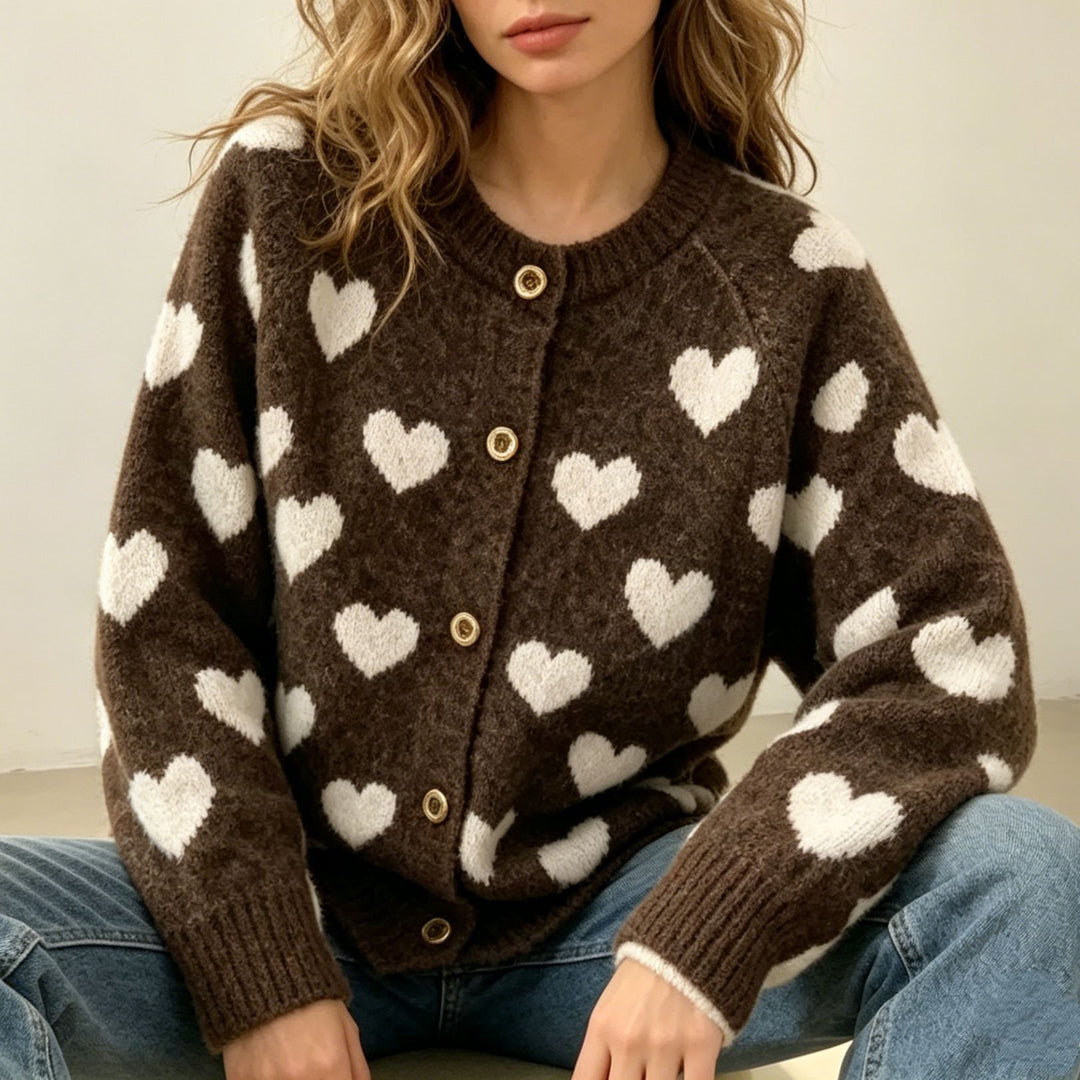 Damen Kuscheliger Jacquard-Cardigan mit Herzmotiv, Raglanärmeln und Knopfleiste Shop Nory