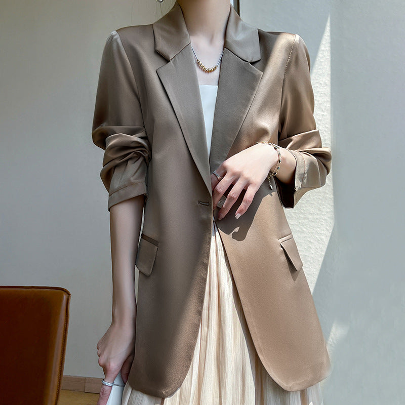 Damen Leichttaillierter Longblazer mit Knopfverschluss und Flap‑Taschen Shop Nory