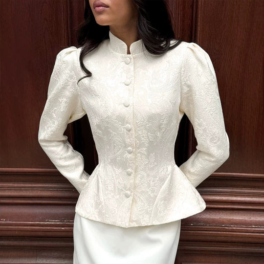 Damen taillierte Jacquard‑Bluse mit Stehkragen und dekorativer Knopfleiste Shop Nory