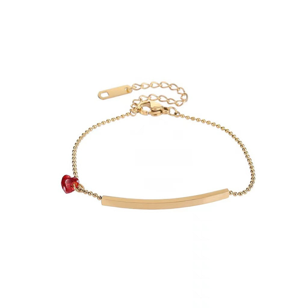 Damen Minimalistische Gold Bar Armreif mit rotem Akzent Shop Nory
