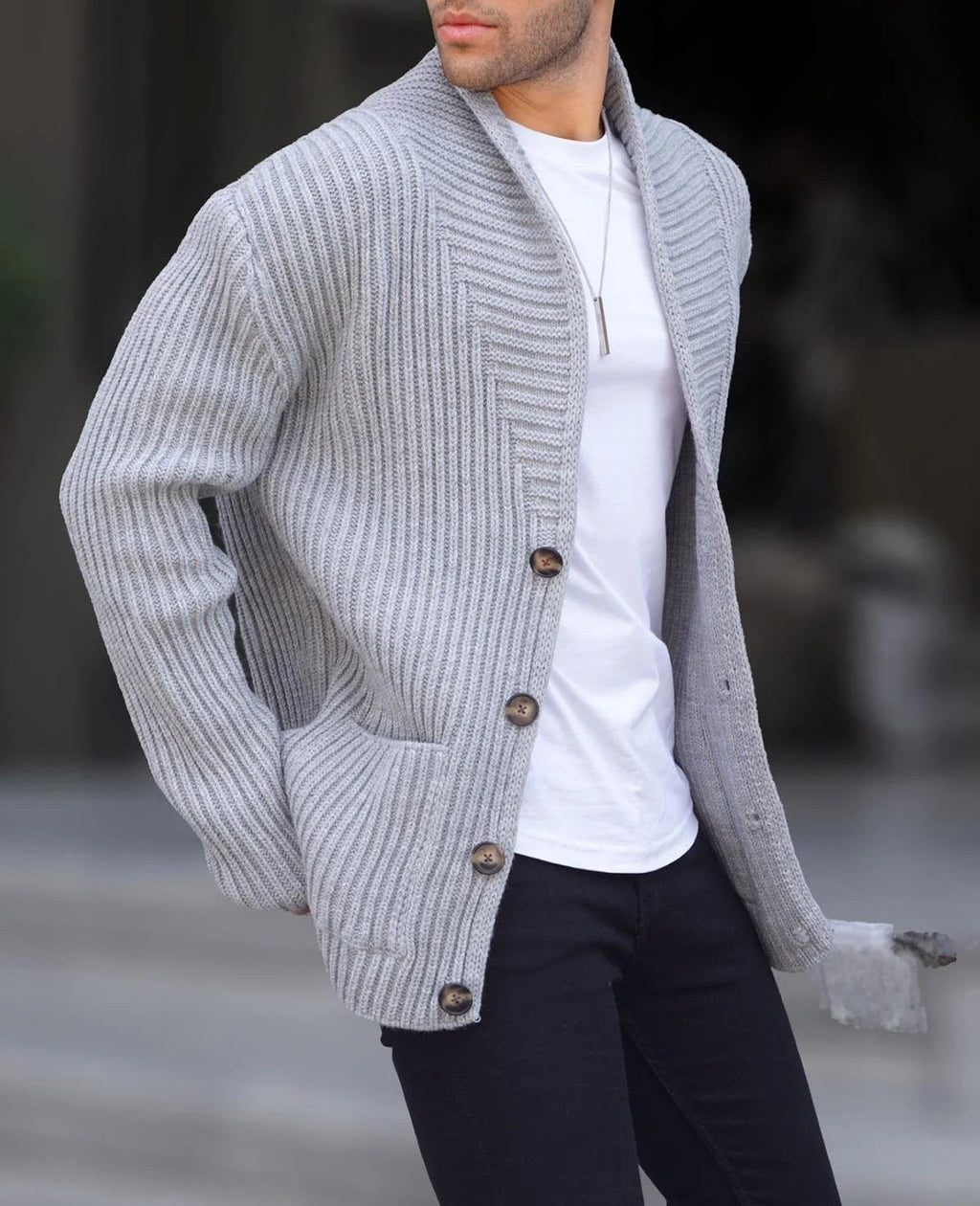 Herren Strickjacke mit tiefem Ausschnitt und knöpfen
