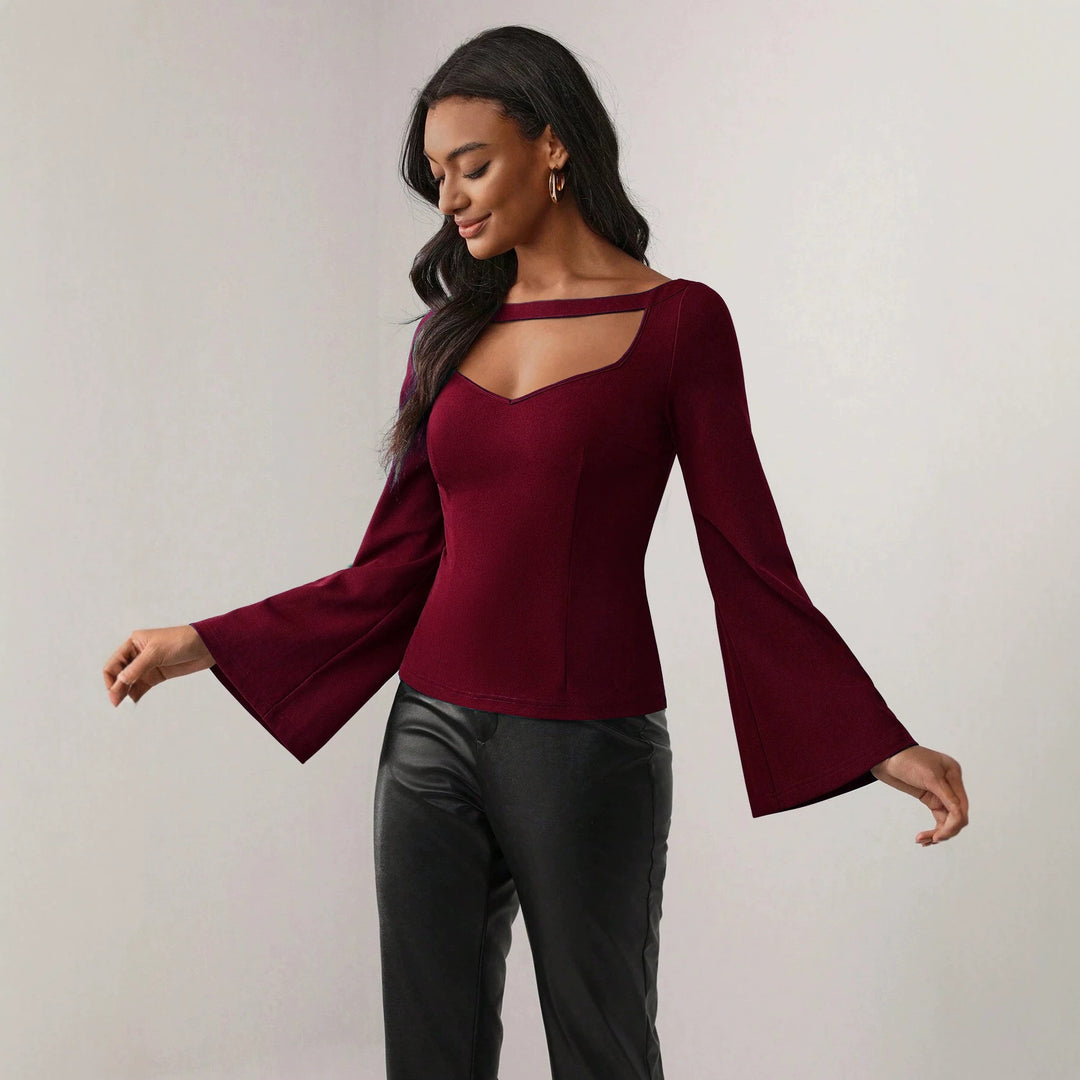 Damen figurbetontes Oberteil mit Cut-Out-Ausschnitt und Glockenärmeln Shop Nory