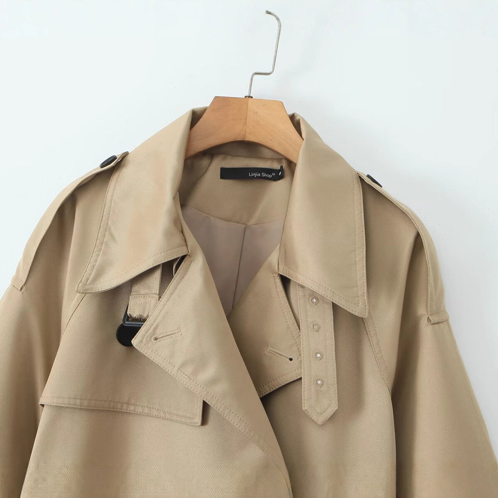 Damen Kurzer taillierter Doppelreiher-Trench mit Cape-Ärmeln und Bindegürtel Shop Nory