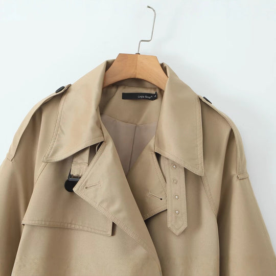 Damen Kurzer taillierter Doppelreiher-Trench mit Cape-Ärmeln und Bindegürtel Shop Nory