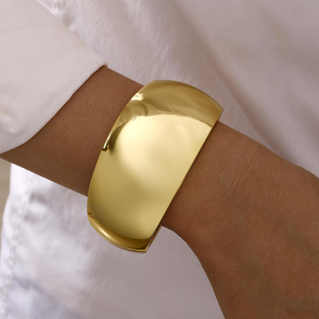 Damenarmreif mit elegantem, gewundenem Design Shop Nory