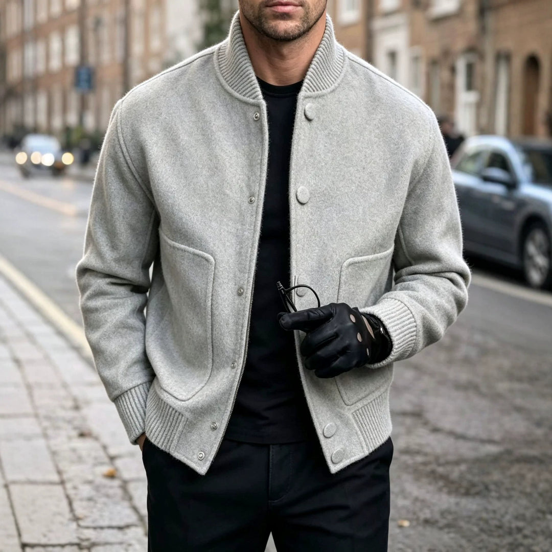 Herren Stilvolle Strickjacke mit Knopfverschluss