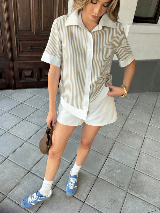 Damen Kurzarm-Bluse mit Kontrastkragen, Manschetten und Streifenstruktur Shop Nory