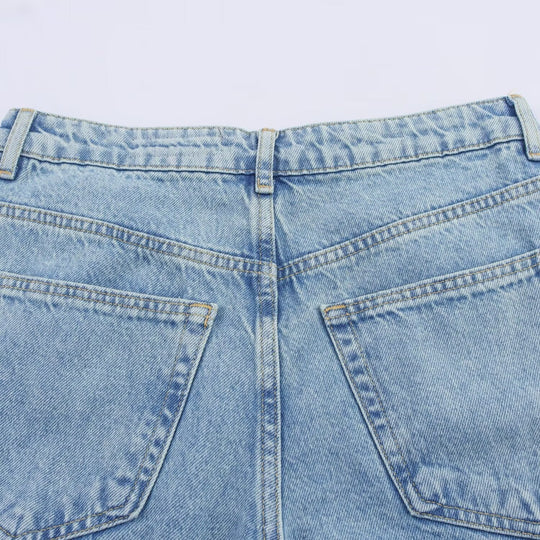 Damen weite Jeans mit floralen Spitzenapplikationen