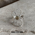 Damen stilvoller Blumenring Shop Nory